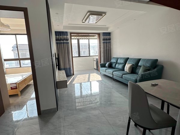 苏州太仓沙溪白云花园出租白云花园复试3室两厅两卫精装修采光非常好