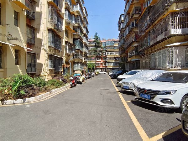 董家湾租房,塘子巷地铁口 精装两房 家具家电 拎包入住,官渡租房-昆明