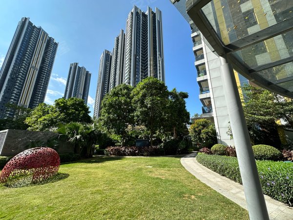 深圳南山大学城宝能城花园(东区)宝能城花园东区 精装五房 高层视野好