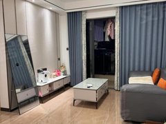 柳州城中城中福柳新都从新翻新过，两个房一样大，租希望租客爱干净出租房源真实图片
