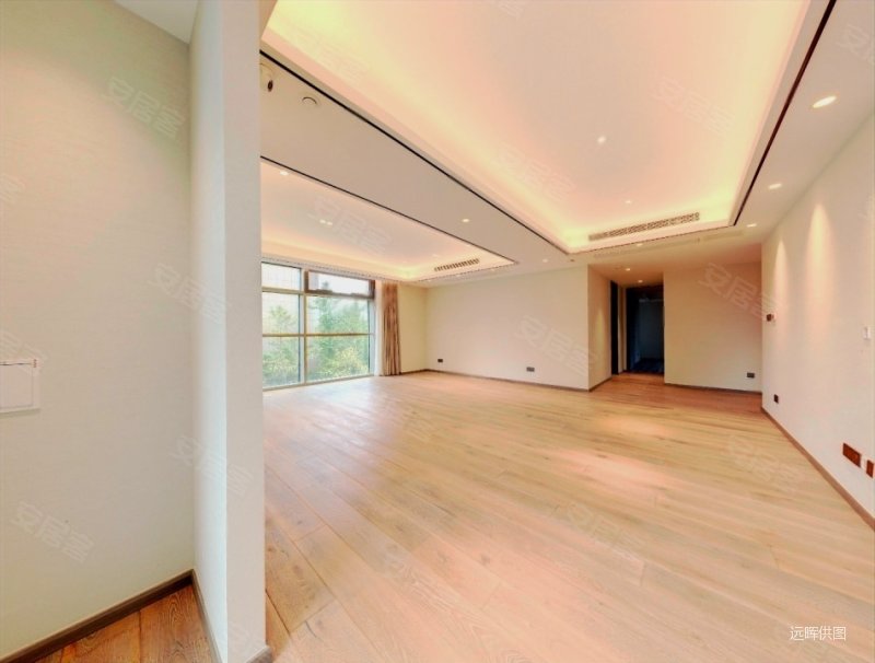 柏丽澜庭奥帆旁有钥匙200万新装未住出国急售