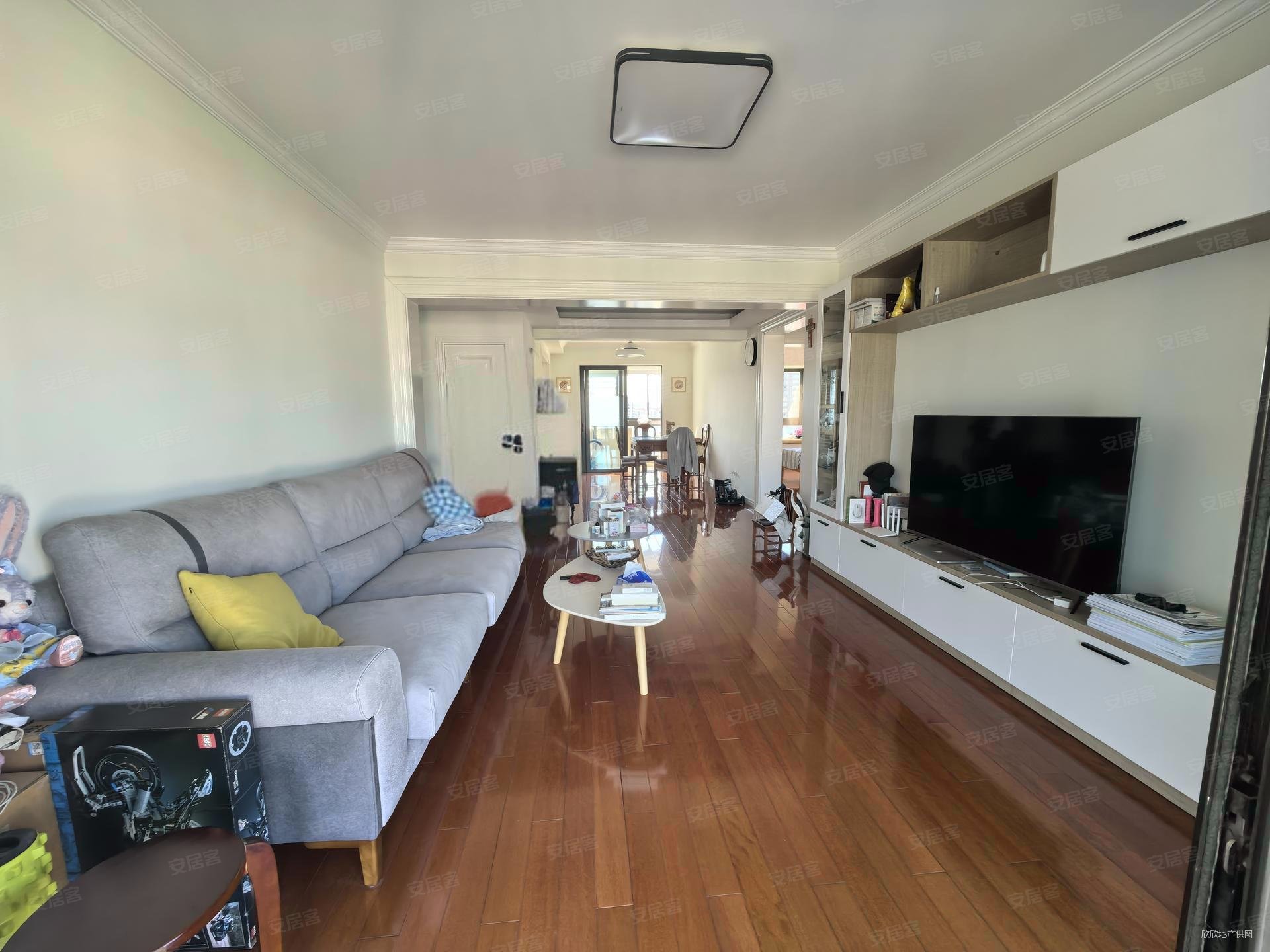 次新房人车分流 送车位 南北通透精装修 景观房 视野无遮挡