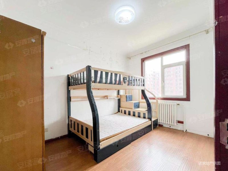 润泽园甘井子南北通透商圈成熟满五出行方便