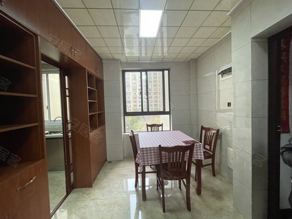 金华东阳横店玫瑰星城玫瑰星城三室两厅两卫简装修拎包入住,带车位出租房源真实图片