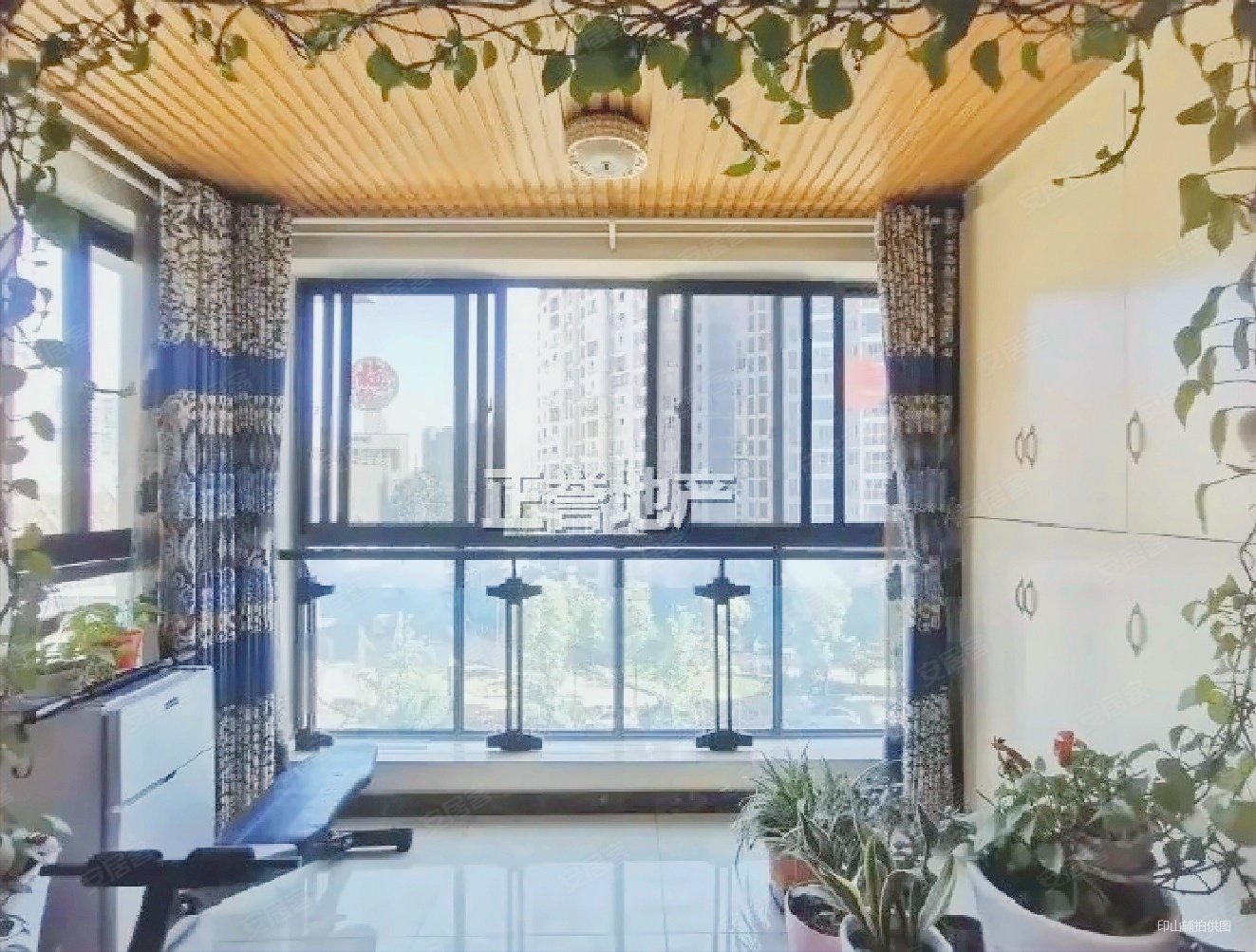 成都房产网>成都二手房>天府新区二手房>南湖二手房>天府美岸>1323