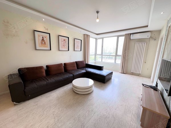 青岛黄岛石油大学龙城御苑新上  长江路  地铁口  龙城御苑  繁华里