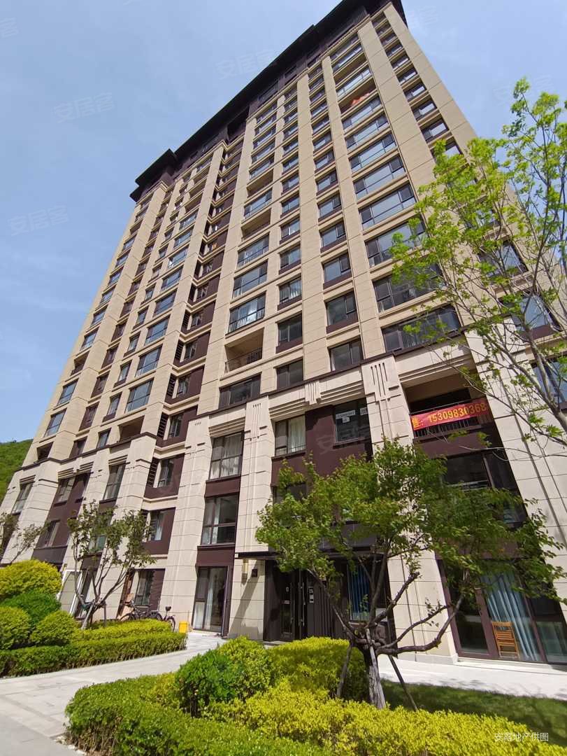 中间楼层视野开阔采光好龙湖阳光城云峰原著三室嘉汇