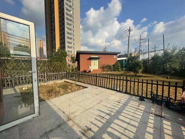 大连金州金州五一路万科城万科城 2室1厅1卫 电梯房 80平 精装修出租