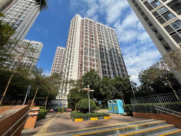 深圳龙华深圳北站龙悦居四期深圳北站旁边2房,低价出租,大社区,环境好