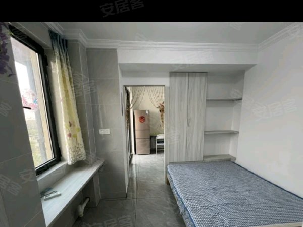 苏州吴中甪直东港花园东港花园 3室2厅2卫出租房源真实图片