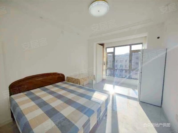 长春房产网>长春二手房>二道二手房>吉林大路二手房>昊源高格蓝湾