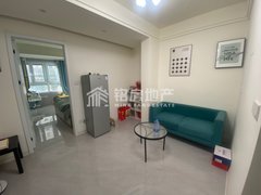 东海东海市区中央广场带燃气好停车二中附近精装大一室改二室家具家电齐全拎包即住出租房源真实图片