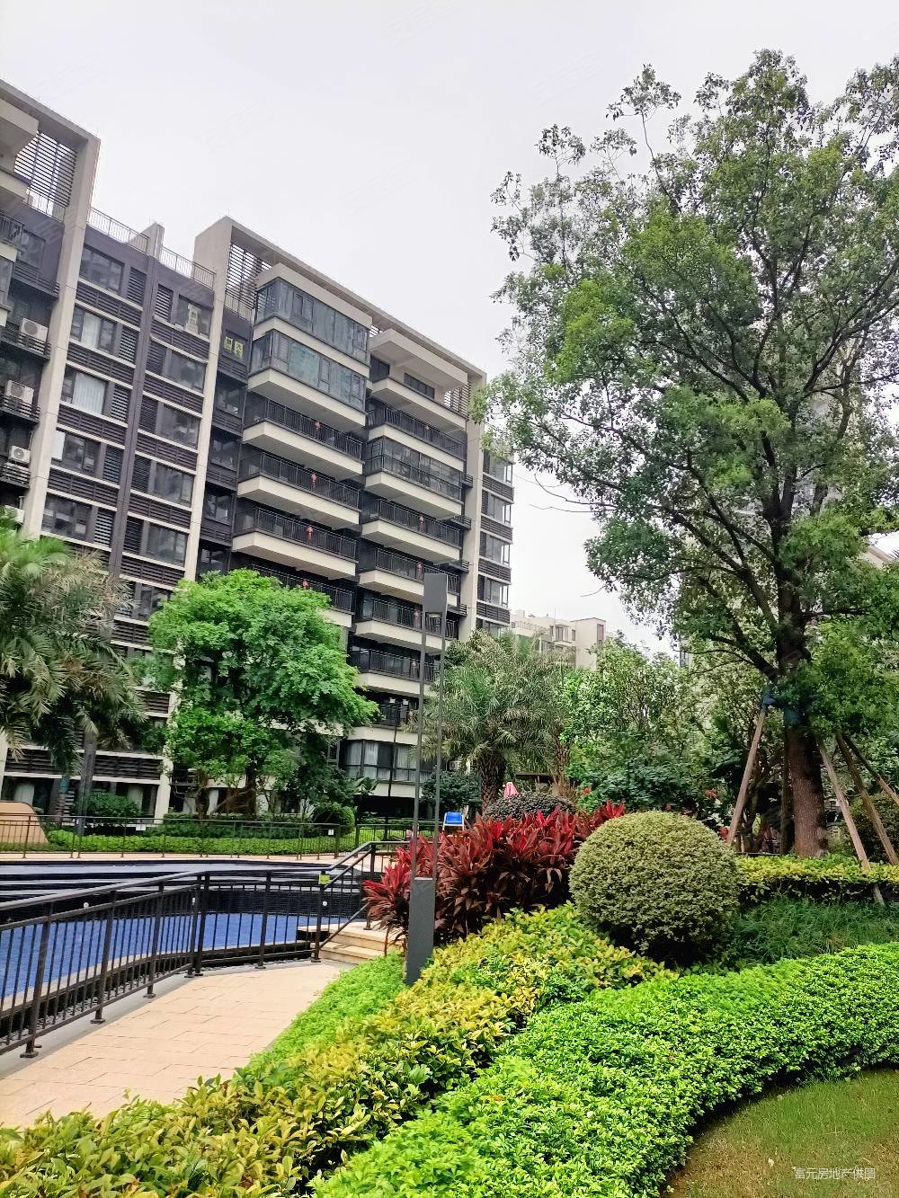 彰泰滨江学府武鸣