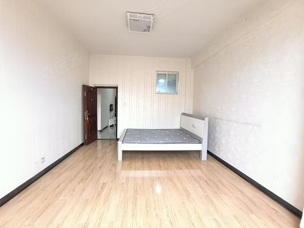 文山文山市新市医院卧龙北苑华天旁卧龙大桥 2房出租 可押一付一 拎包入住半年起租出租房源真实图片