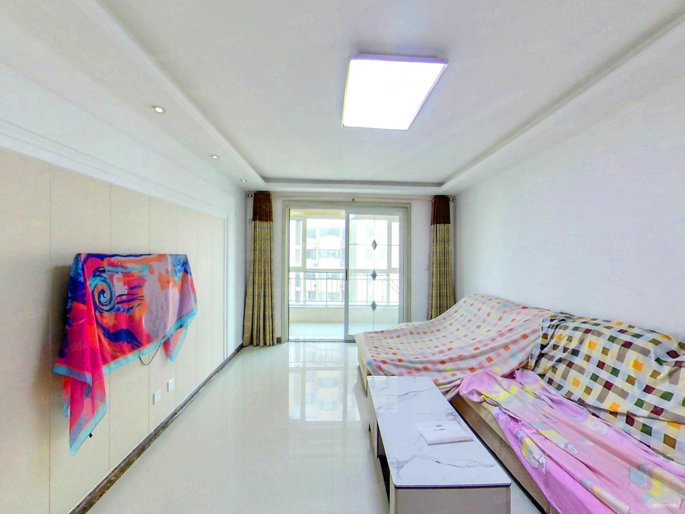 丽都河畔 3室2厅 131.16平 简单装修 保养好