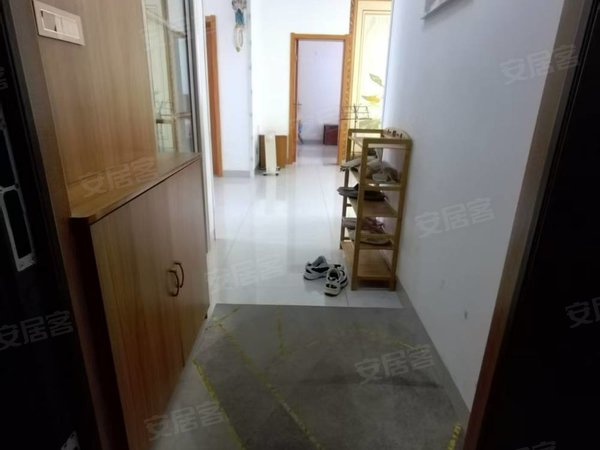 包头滨河新区滨河购物街胜源滨河新城优越小区，房屋采光好，精装修，拎包入住，家里干净整齐。出租房源真实图片