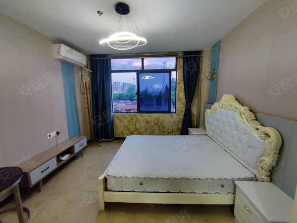 杭州临平临平烜赫大厦七彩公寓  公寓直租无中介费  租金可月付出租