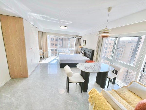 徐州云龙万达广场云龙华府(商住楼)自己的房子 云龙万达广场 云龙华府 绿地城市广场 月付出租房源真实图片