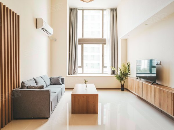 青岛城阳红岛融创红岛湾(商住楼)精装loft套二公寓可月付无中介出租