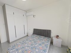 阜阳颍上解放北路出租 一中附近 房子干净整洁 家具家电齐全,拎包入住出租房源真实图片