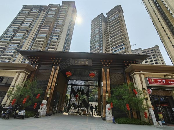 南宁西乡塘安吉安吉大唐世家安吉大唐世家 4室2厅2卫 精装修 110平