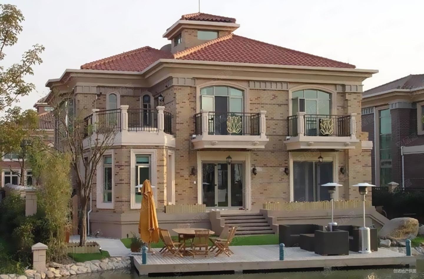 世纪公园 超大豪华别墅 自住精装修 诚意出售