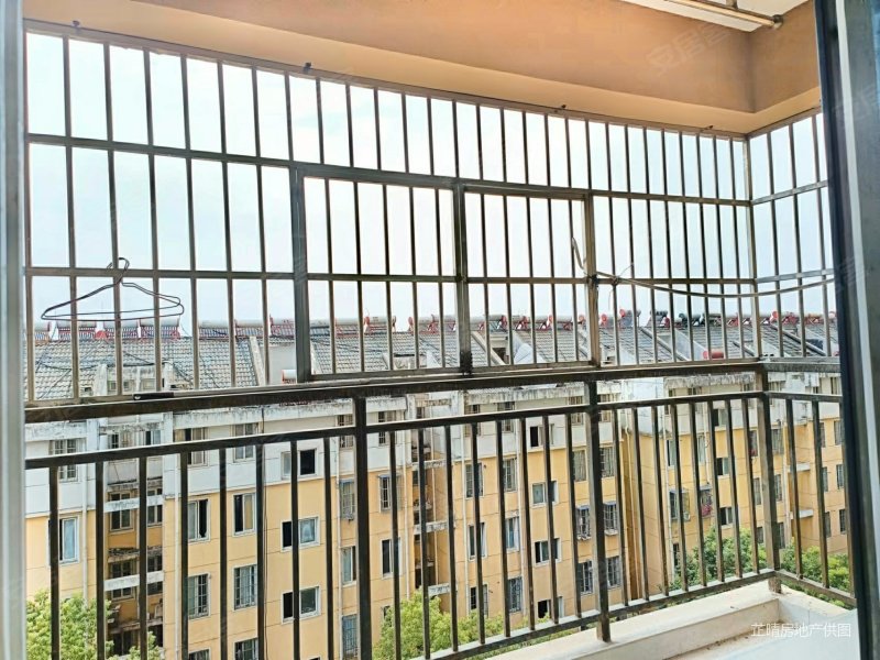 电梯房2室2厅顺美家园南北通透采光好周边商圈成熟