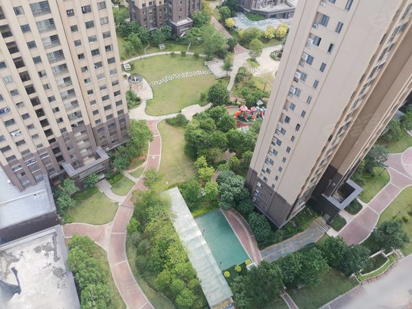 福州福清龙山东方印象瑞亭小学旁 东方印象 东边套 大三房 南北通透