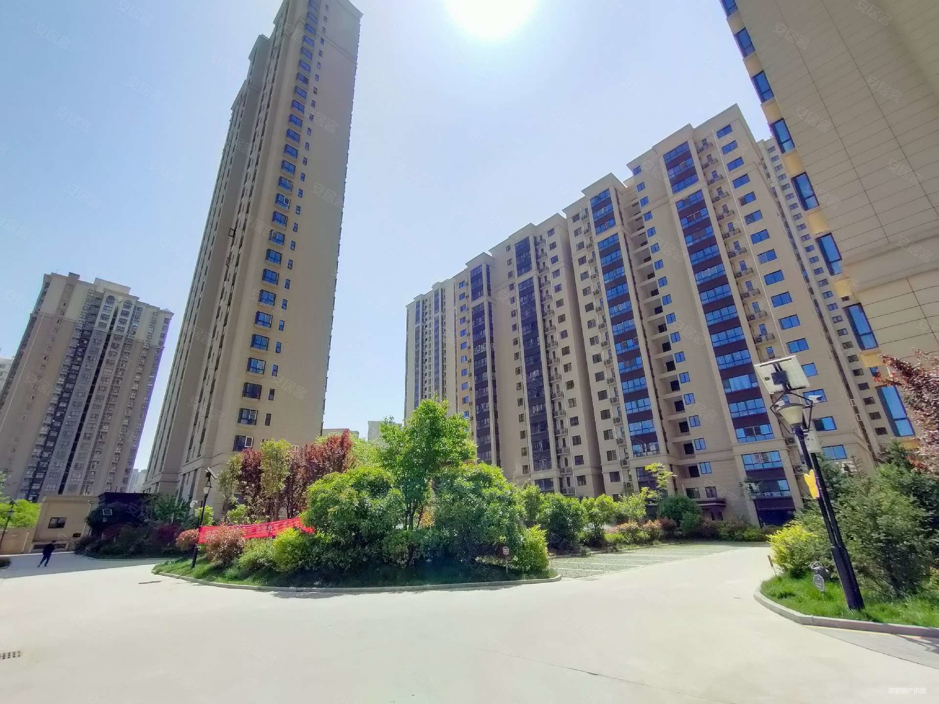 西安房产网>西安二手房>长安二手房>西寨二手房>智慧新城(三期)>