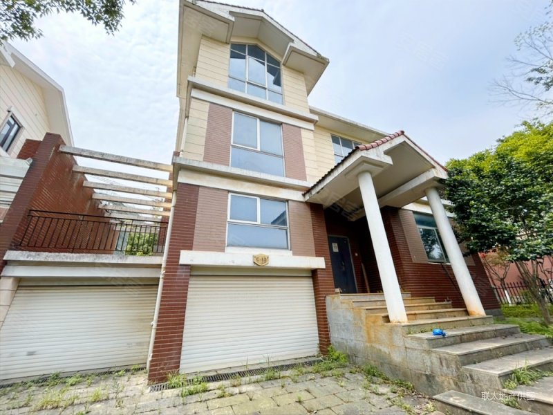 普瑞斯堡别墅,独栋,200平后花园,双露台,双独立车库,急售