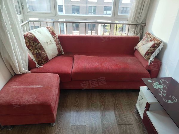 大连沙河口孙家沟宏都筑景(一期)星海广场医大二院后身宏都筑景小区