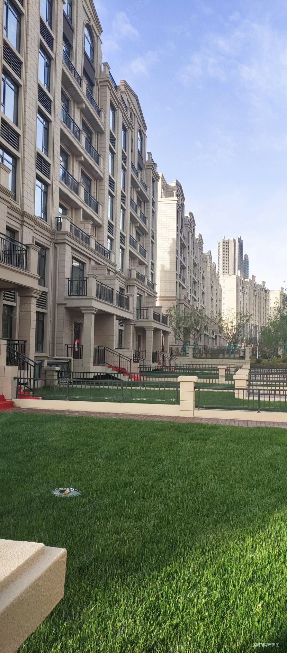 安宁区别墅,80平小院 3层,新房 亏50万,保利领秀山(别墅)二手房,180万