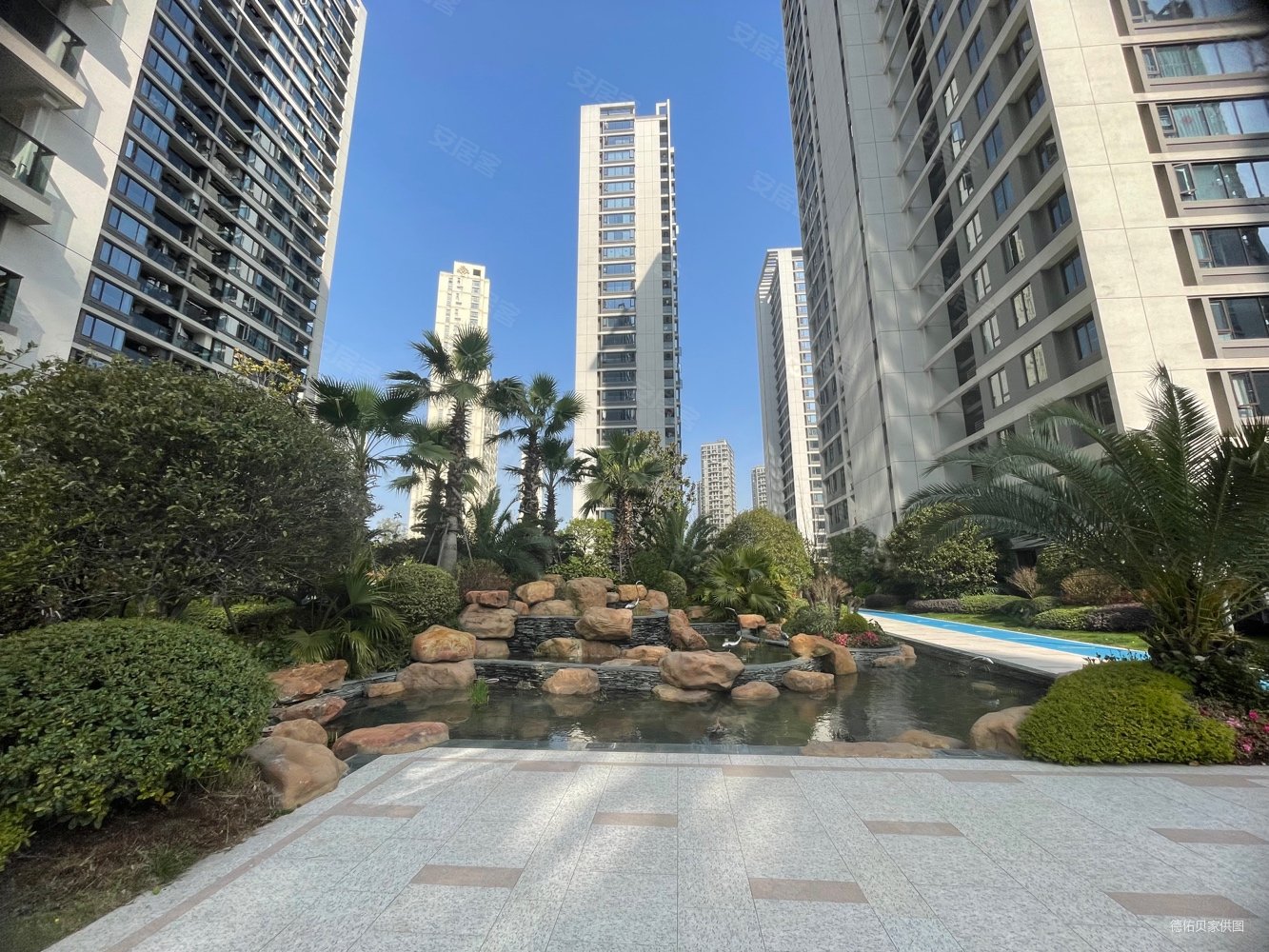 钱江世纪城,滨江御虹府,次新房精装4房,品质好,诚心出售