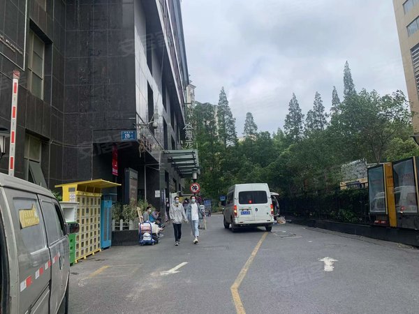 中大医院 湖南路 1室1厅1卫 电梯房 配套齐全 55平,鼓楼租房-南京58
