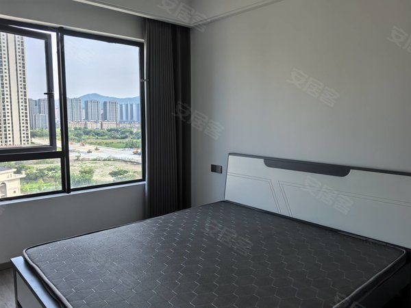 台州温岭横峰翠语华庭翠语华庭 4室2厅2卫 精装修 电梯房 南北通透包物业车位出租房源真实图片