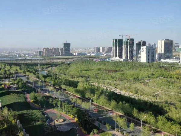 乌鲁木齐开发区开发区二期万达华府三期包物暖  万达精装三室 手次