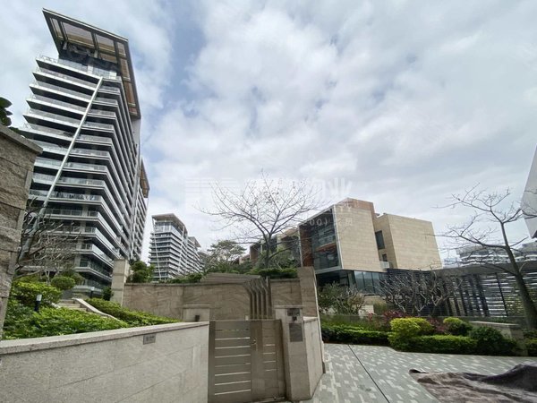 深圳南山前海汉京九榕台(别墅)前海半山别墅,共6层半,私家泳池,ktv