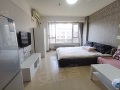 大连西岗五一广场1700元,这季节还有这么便宜的,远洋风景出租房源真实图片