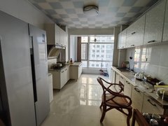 抚顺望花雷锋路七百裕宝新城，三室一卫，低层电梯房，家具家电齐全，包暖气物业出租房源真实图片