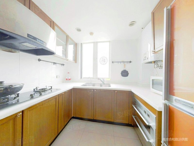 出行方便 南向采光好 商圈成熟 临地铁 满五 商品房,金鼎湾(一期)二手