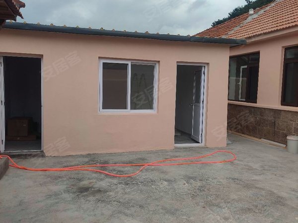 青岛崂山沙子口凉泉村自建房崂山区北宅街道凉泉村平房,正房4间,采光