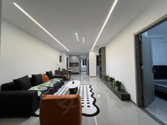 嘉兴海宁海宁市区洛隆路附近,金域世家精装四房两卫,带衣帽间,民用水电拎包入住出租房源真实图片