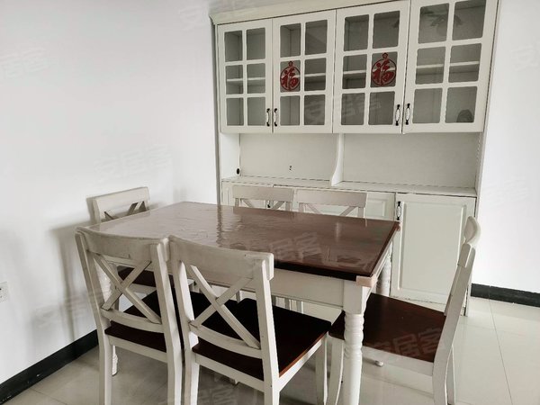 广州花都镜湖大道云峰花园云峰2期漂亮三房!近幼儿园!