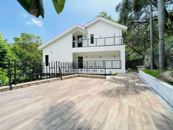 深圳南山蛇口鲸山别墅鲸山独栋别墅,全新装,602平实用,4层10房7卫,带