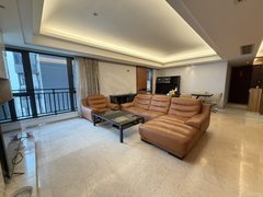 厦门思明会展中心海景房 南北通透 精装四房 拎包入住双十中学实验二小出租房源真实图片