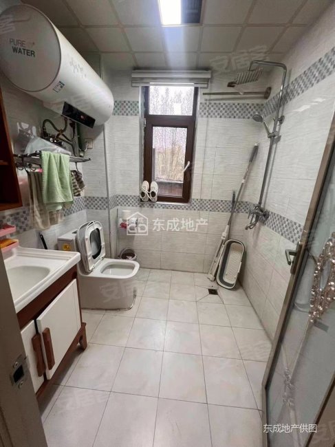 双卫 满五 税费低 带所有设施 诚意卖价可议,富力城(遵化)二手房,79万