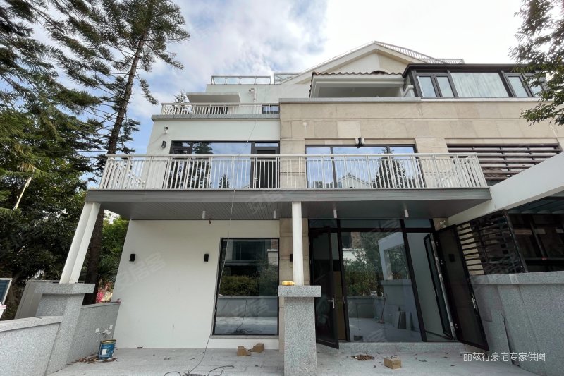 客户高意向,出房必卖的精装临湖端户,圣莫丽斯(别墅)二手房,4600万,5