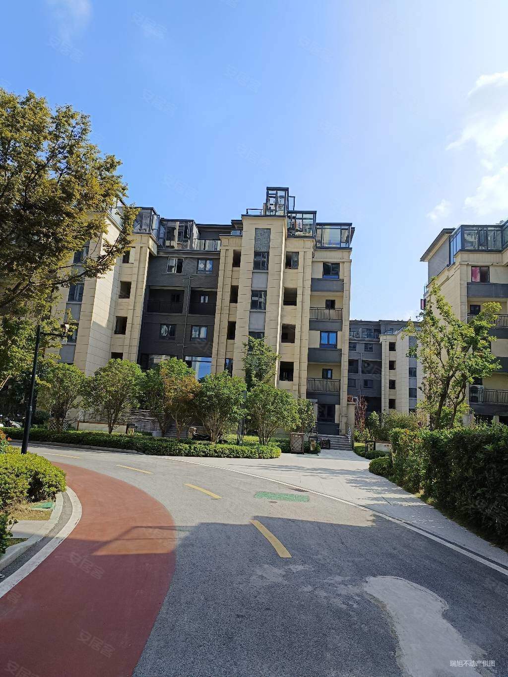 国风云樾花园2室2厅1卫85.18㎡南北135万