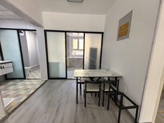 乌鲁木齐沙依巴克西山西湖御园 简装三室 南北通透 家具家电齐全 随时看房出租房源真实图片