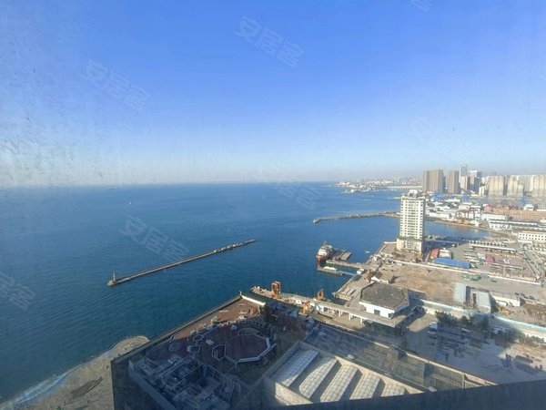 金茂湾(二期) 3室2厅 精装修 南北通透 全明海景随时看,市南租房-青岛
